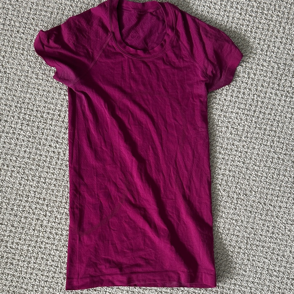 Lululemon Swiftly Tech Short Sleeve 2.0